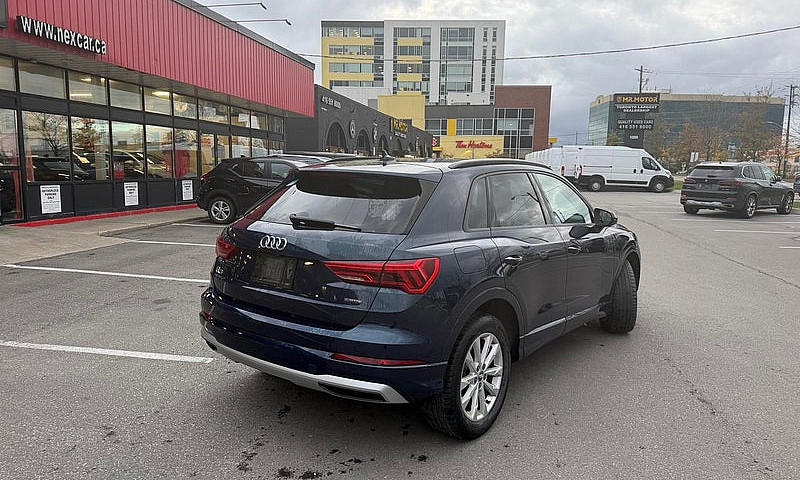 2020 Audi Q3 Komfort...