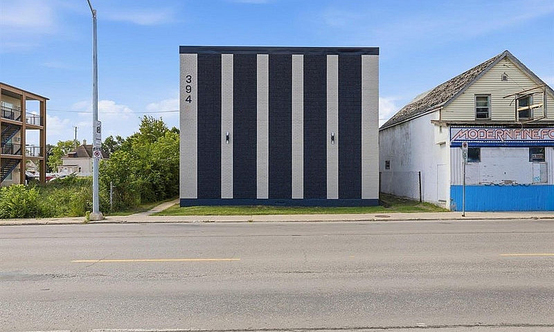 9 394 Talbot Avenue ...