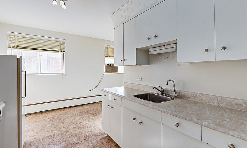 Modern Apartments Wi...