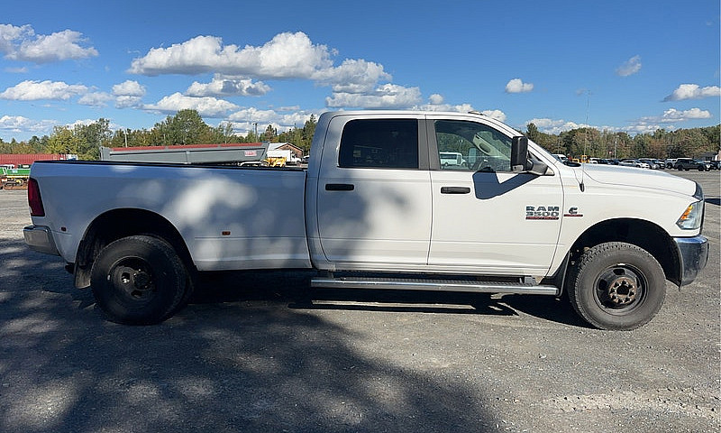 2018 Ram 3500 Slt...