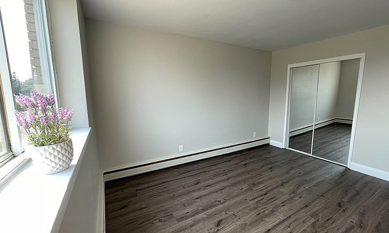2 Bedroom Apartment ...
