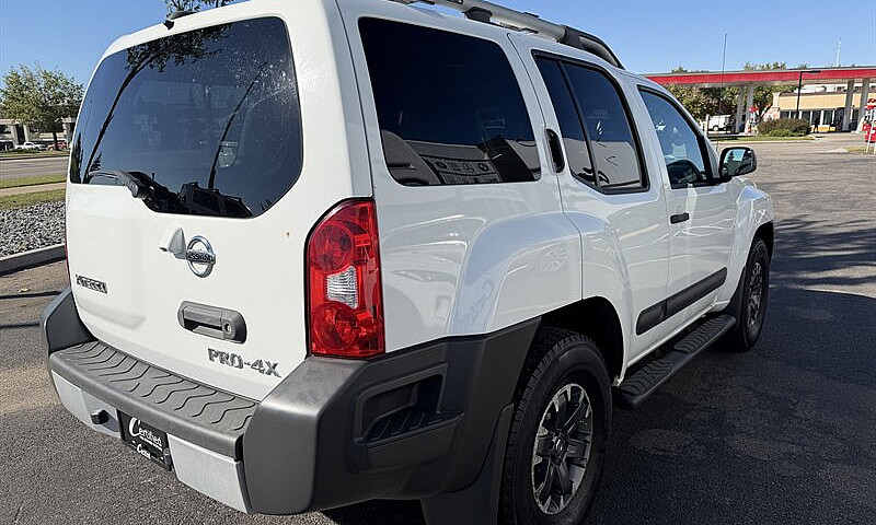 2014 Nissan Xterra P...