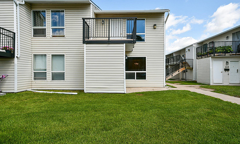 2 Bedroom - 41 Munro...