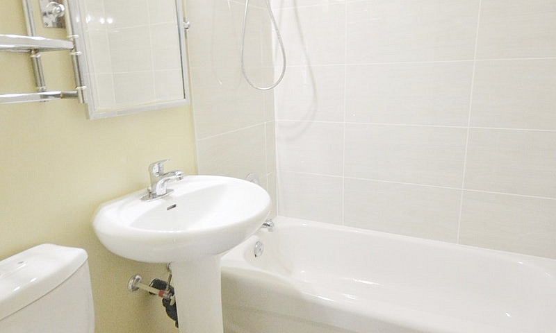 Available Now! 1-Bed...