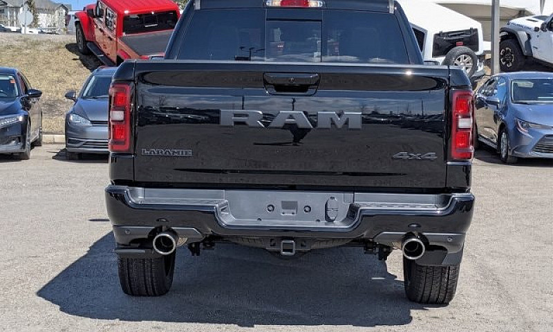 2026 Ram 1500 Larami...