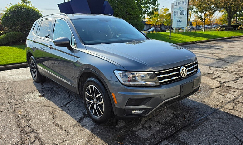 2021 Volkswagen Tigu...