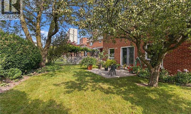 4-Bedroom 5-Level Ba...