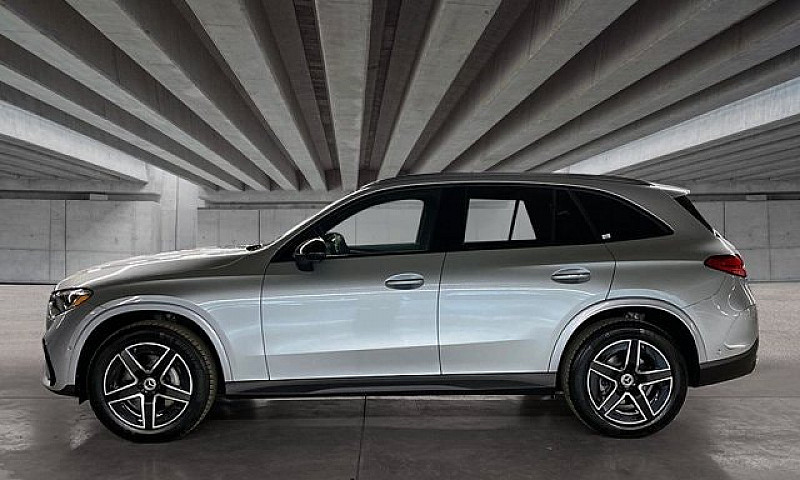 2026 Mercedes-Benz G...