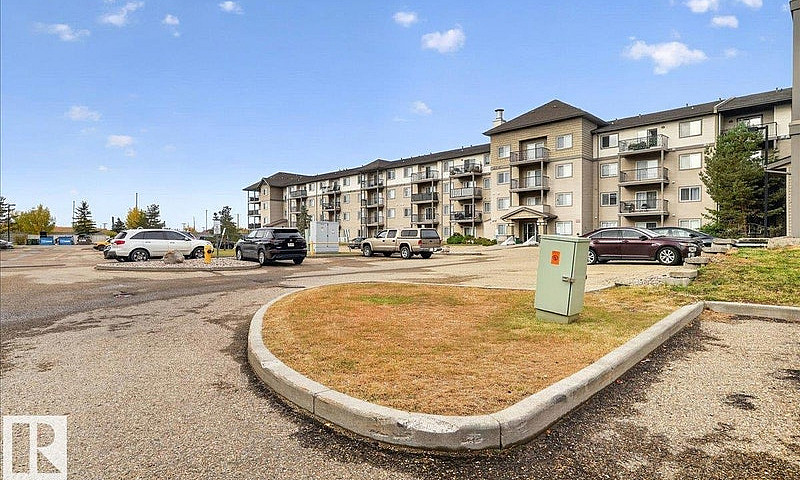 #338 301 Clarview St...
