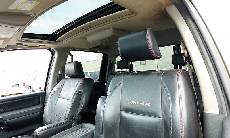 2009 Nissan Titan Xe...