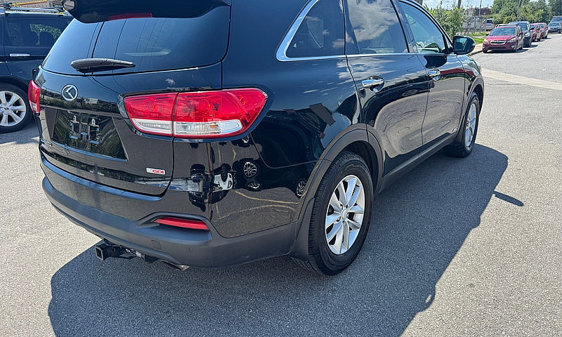 2016 Kia Sorento Lx...