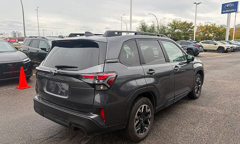 2025 Subaru Forester...