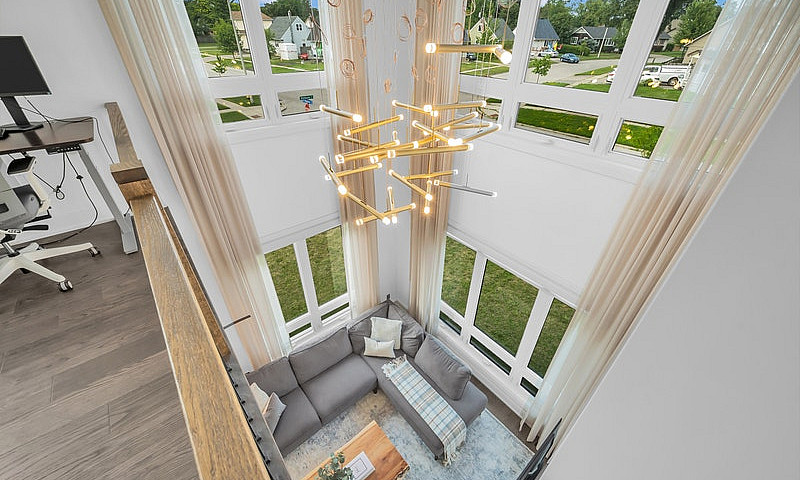 Luxury 4-Bedroom Det...