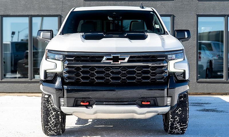 2024 Chevrolet Silve...