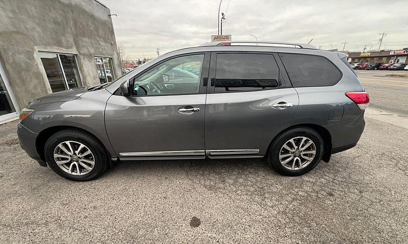 2015 Nissan Pathfind...
