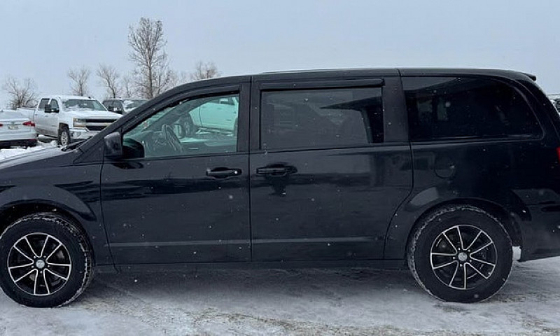 2018 Dodge Grand Car...
