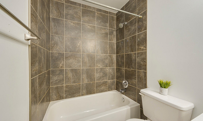 Corner Unit Condo In...