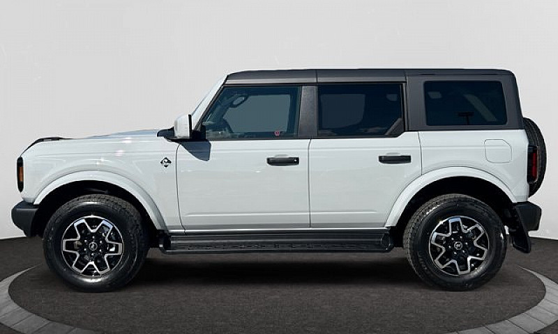 2026 Ford Bronco Out...
