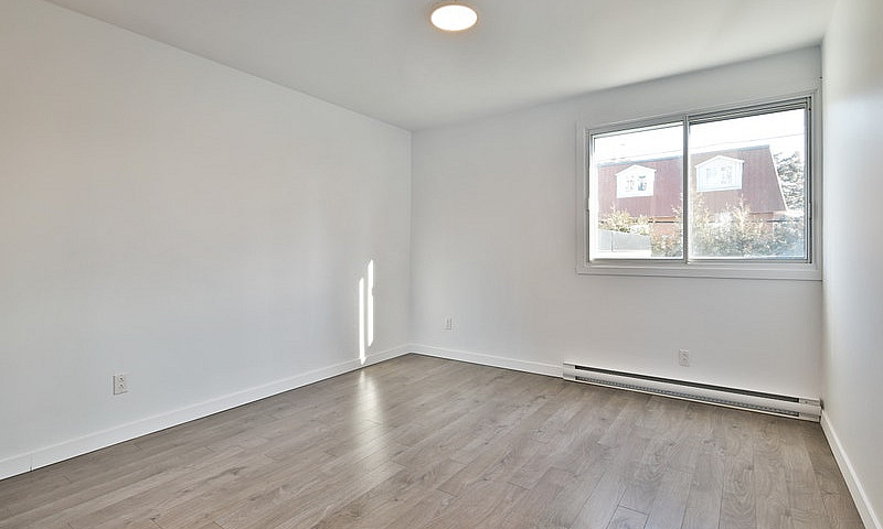 Beau 4½ – Brodeur, L...