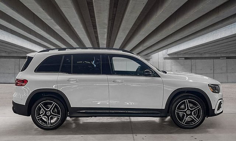 2026 Mercedes-Benz G...