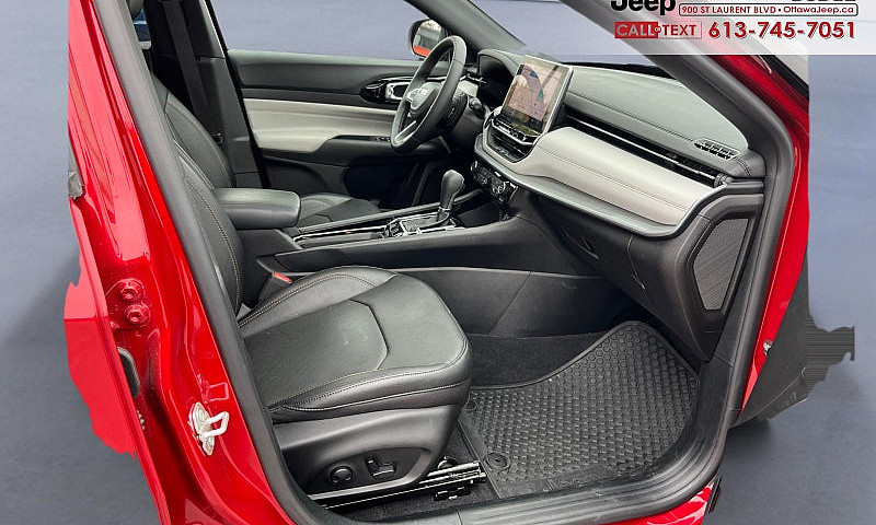 2024 Jeep Compass Li...