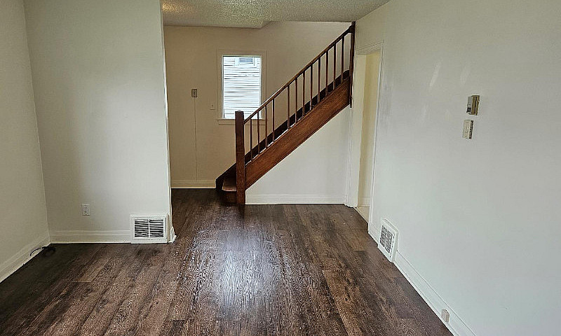 Charming 3 Bedroom H...