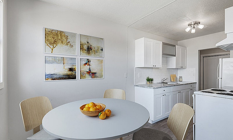 Modern Apartments Wi...