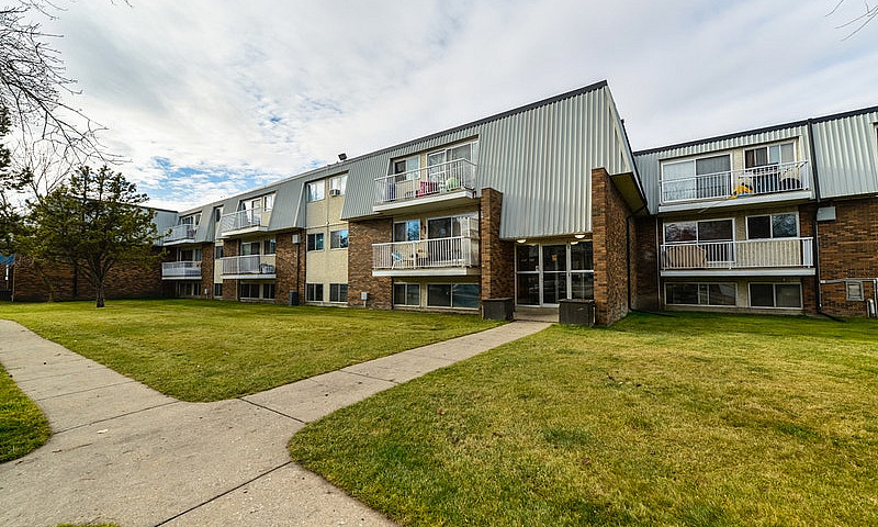Brookside Terrace - ...
