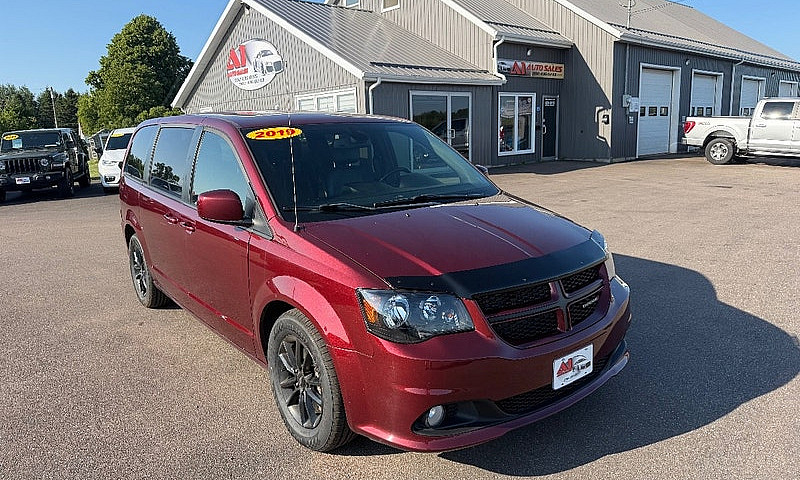 2019 Dodge Grand Car...