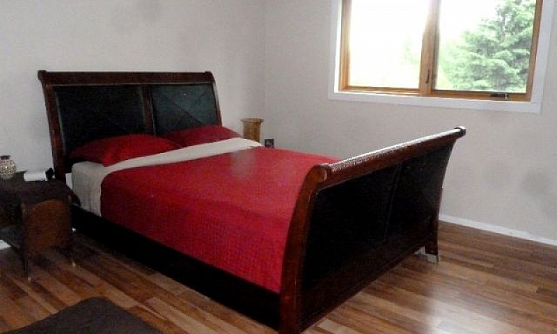 Beautiful Acreage Fo...