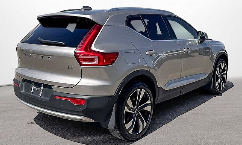 2024 Volvo Xc40 Ulti...