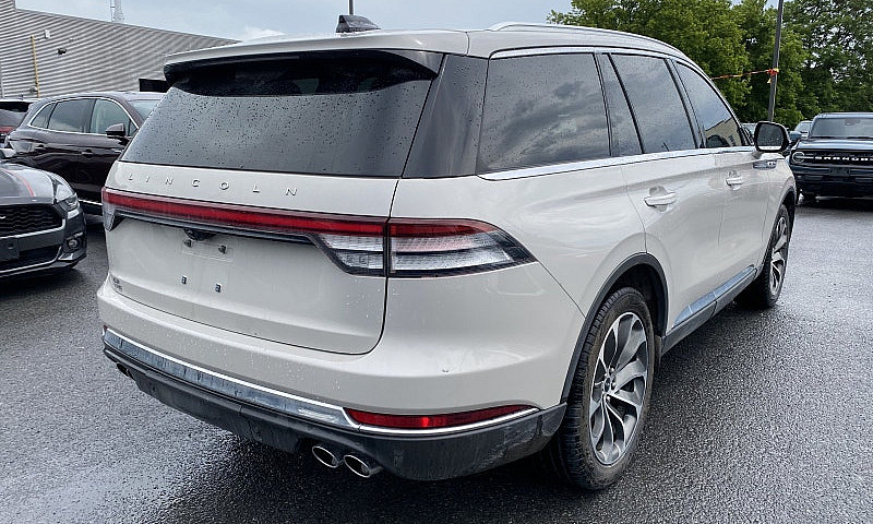2025 Lincoln Aviator...