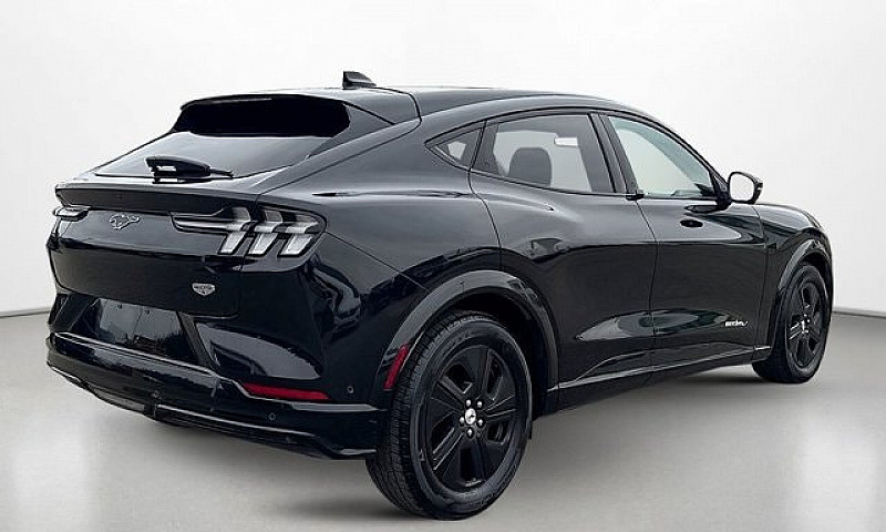 2023 Ford Mustang Ma...