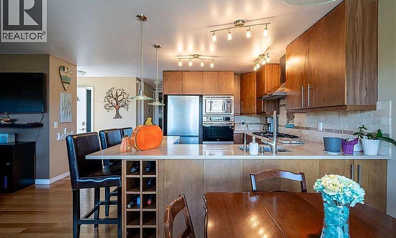 35, 14736 Deerfield ...