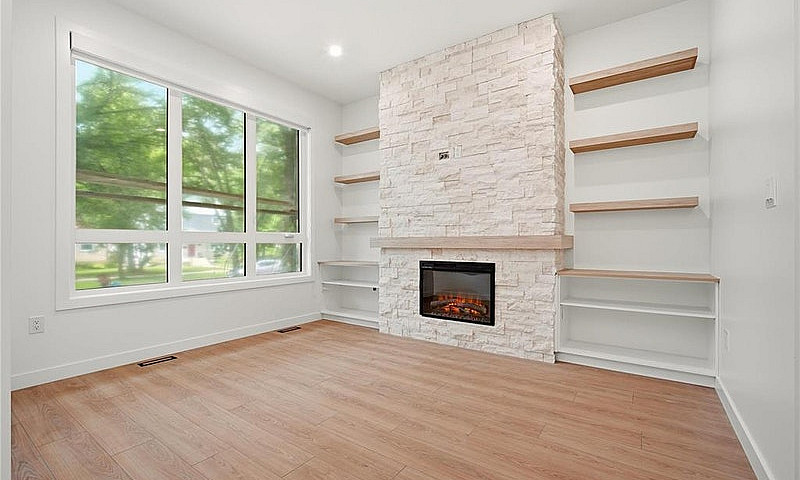 149 Renfrew Street W...