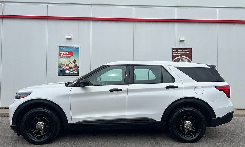 2022 Ford Explorer H...