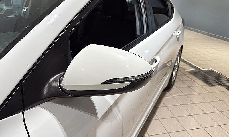2019 Hyundai Elantra...