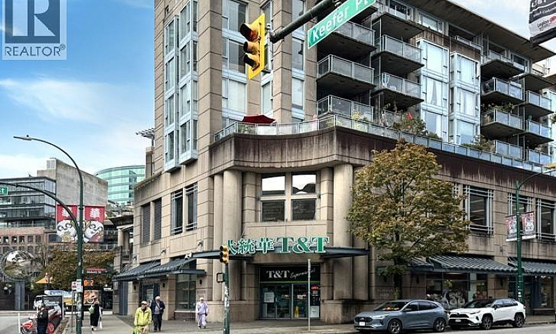 308 58 Keefer Place ...