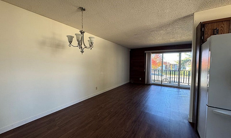 75 Wright Avenue - 7...