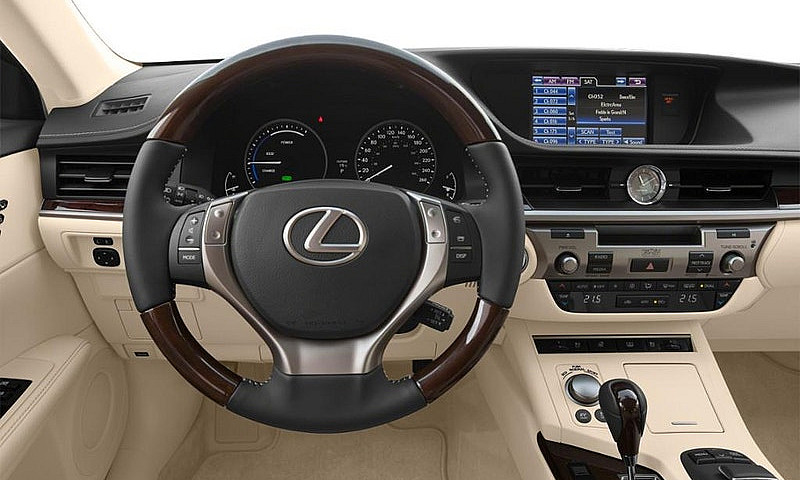 2015 Lexus Es 300H...