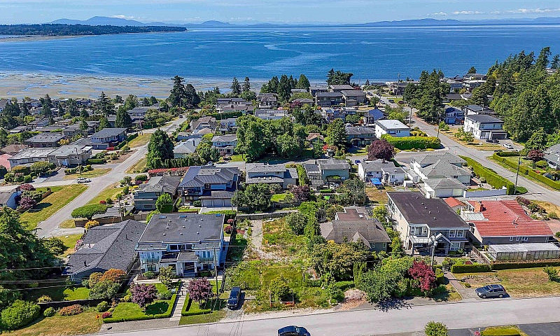 15554 Cliff Avenue W...