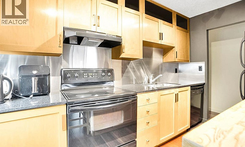 405, 823 19 Avenue S...