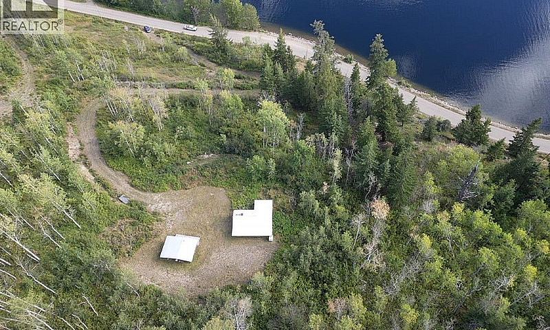 1420 Francois Lake R...
