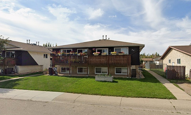28 Cameron Crescent ...