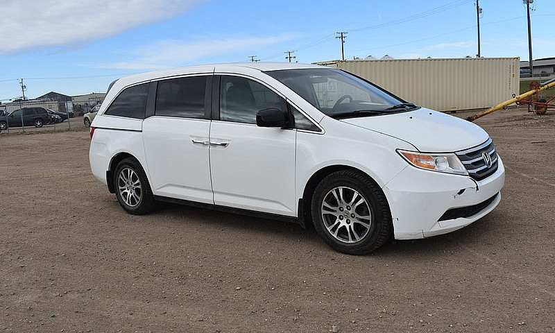 2011 Honda Odyssey...