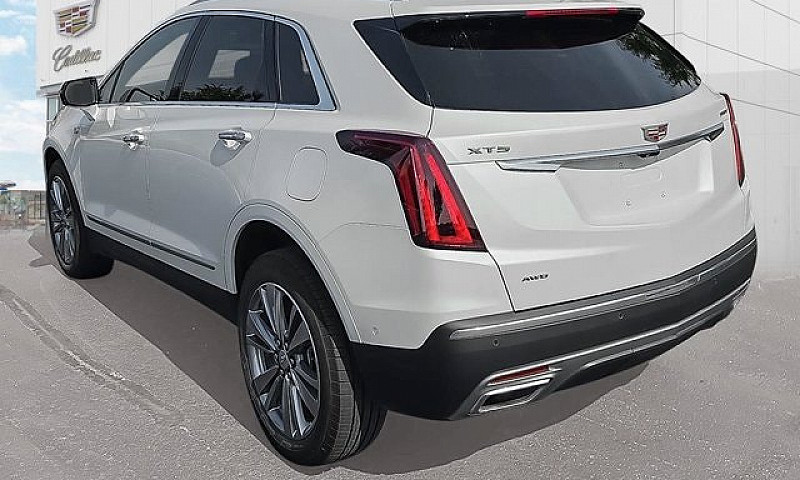 2026 Cadillac Xt5 Aw...