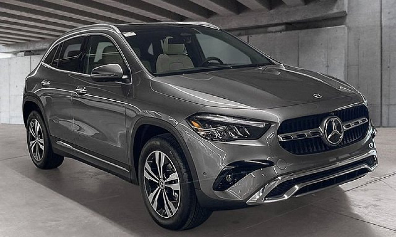 2026 Mercedes-Benz G...