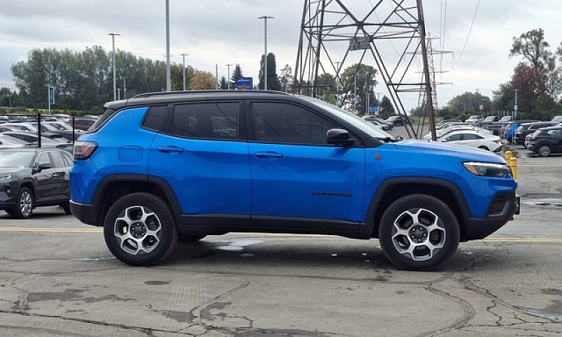 2022 Jeep Compass Tr...