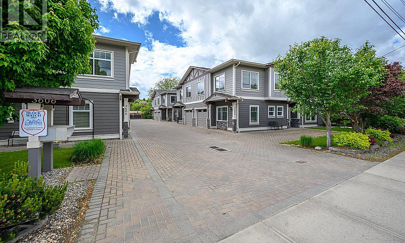 3606 25 Avenue Unit#...