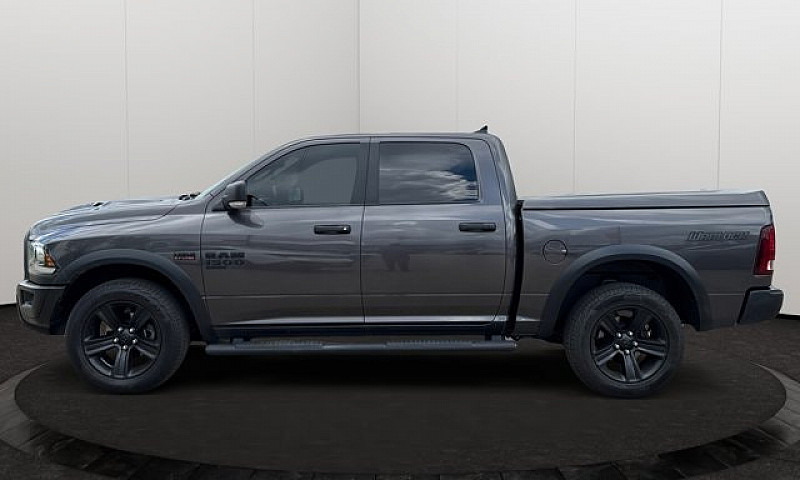 2021 Ram 1500 Classi...